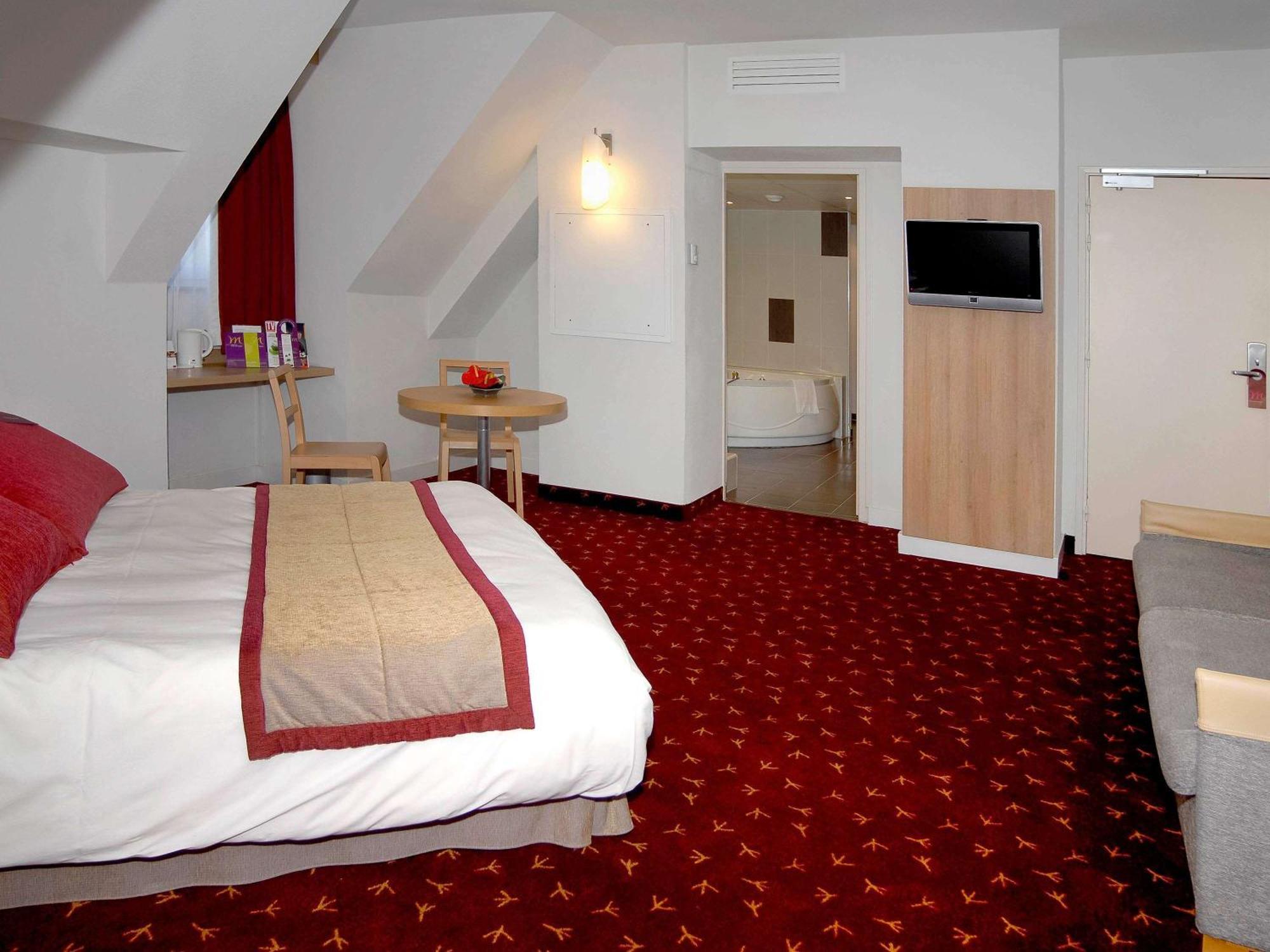 Mercure Abbeville Centre - Porte De La Baie De Somme Eksteriør bilde