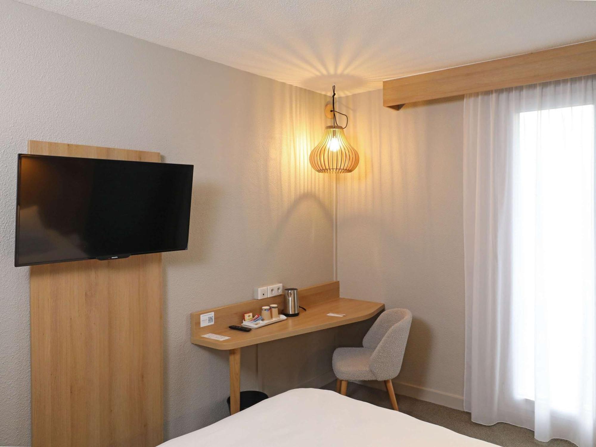 Mercure Abbeville Centre - Porte De La Baie De Somme Eksteriør bilde