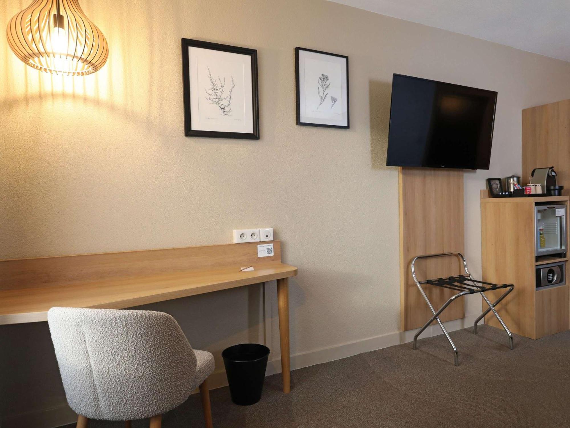 Mercure Abbeville Centre - Porte De La Baie De Somme Eksteriør bilde